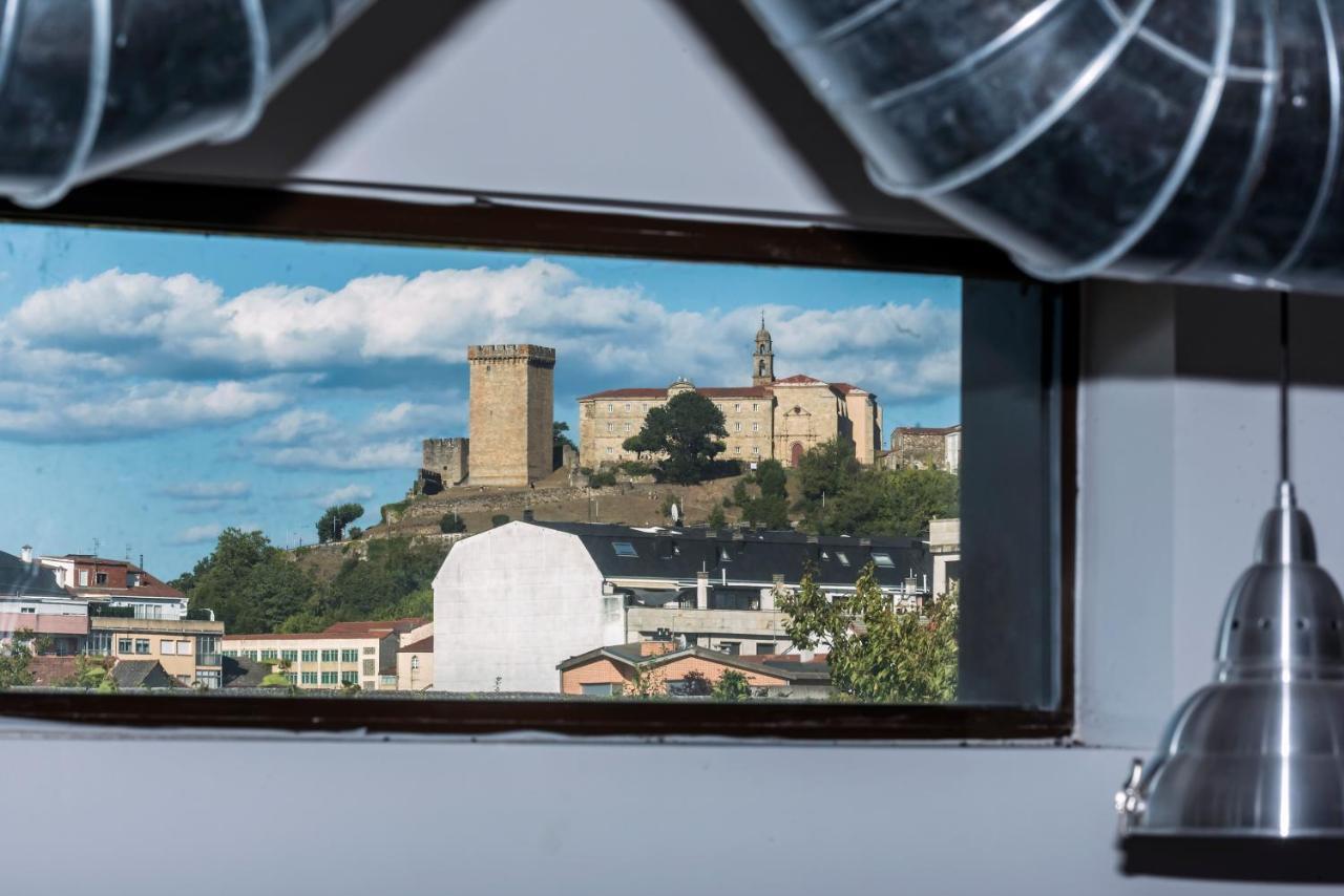 Albergue Santiago 15 Monforte مونفورتي دي ليموس المظهر الخارجي الصورة