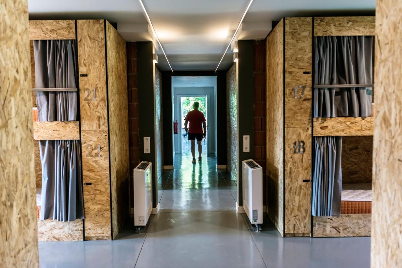 Albergue Santiago 15 Monforte مونفورتي دي ليموس المظهر الخارجي الصورة