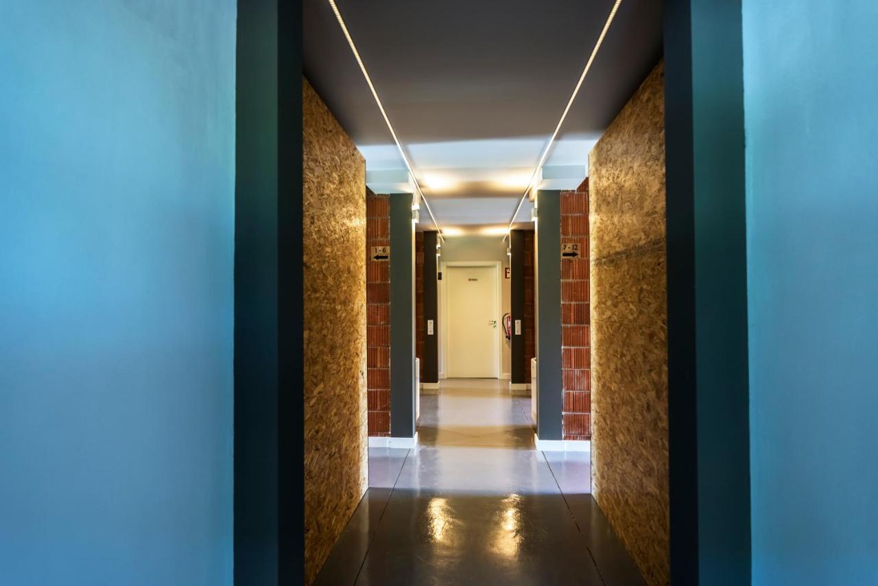 Albergue Santiago 15 Monforte مونفورتي دي ليموس المظهر الخارجي الصورة